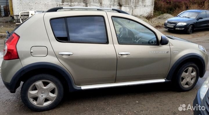 Renault Sandero Stepway 1.6 МТ, 2011, 185 000 км