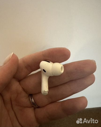 Кейс для airpods pro кейс и левый наушник