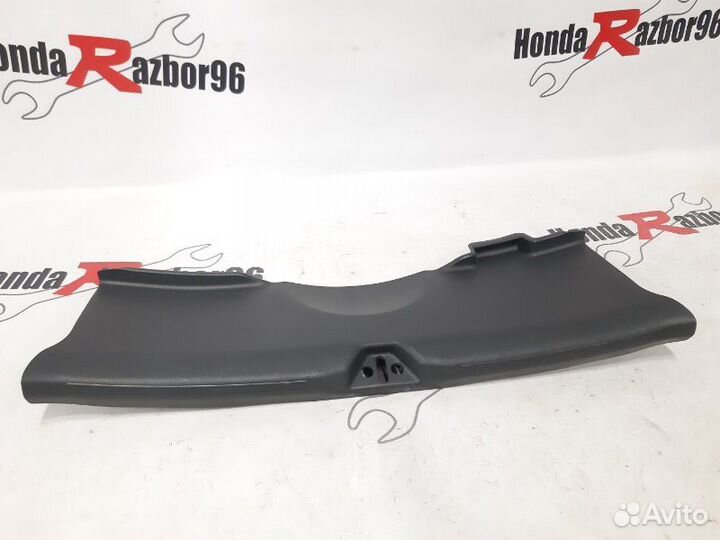 Накладка багажника Honda Accord 7 CL9 K24A 2005