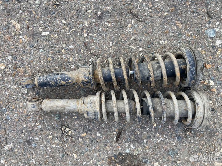 Амортизаторы задние Honda Domani / Civic