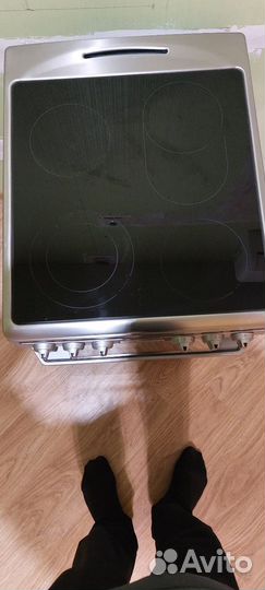 Электро плита с духовкой