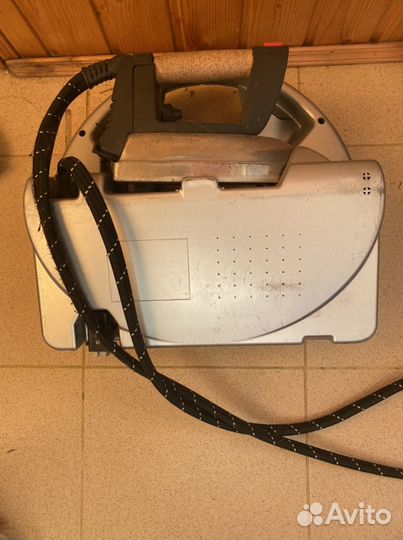 Профессиональый утюг парогенератор marta с доской