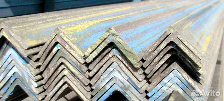 Уголок равнополочный