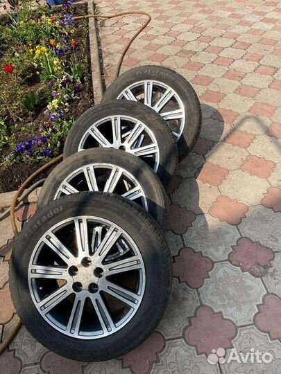 Колеса на toyota avensis r16