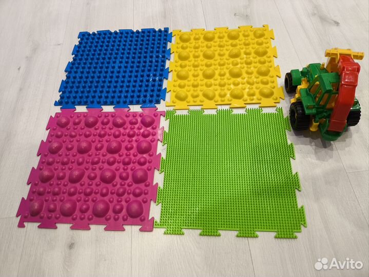 Ортопедический коврик 4 пазла