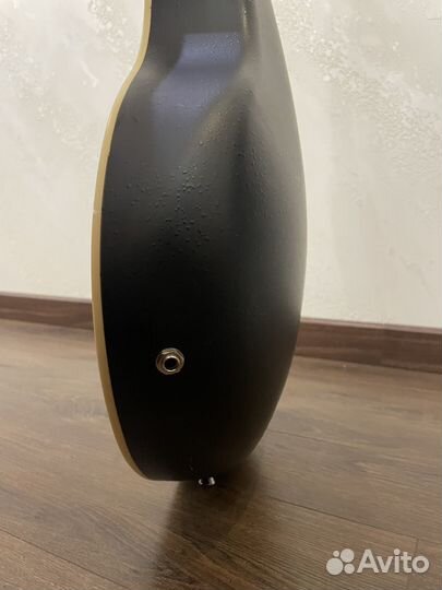 Акустическая гитара