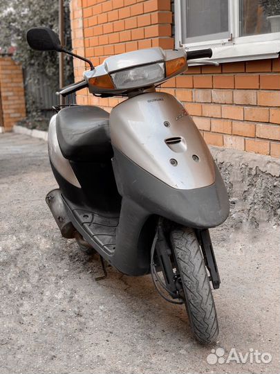 Мопед Suzuki Let’s