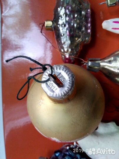 Новогодние игрушки