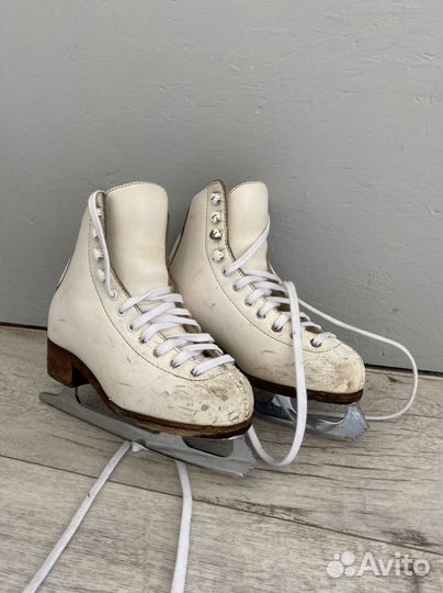 Коньки фигурные вифа