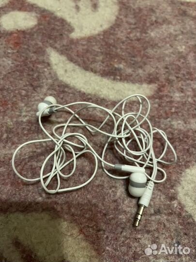 Беспроводные наушники