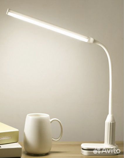 Лампа настольная