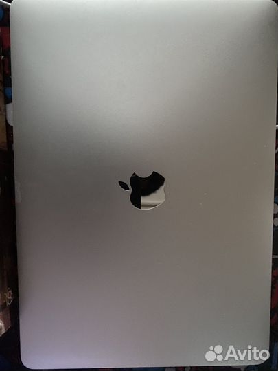 Macbook pro 13 m2 2022