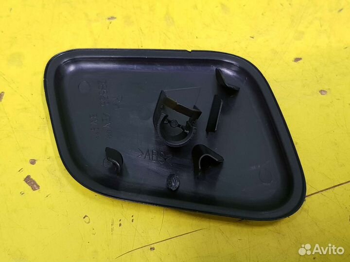 Крышка форсунки омывателя Nissan Qashqai J11 RH