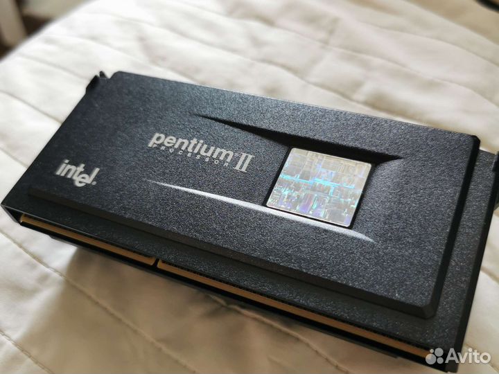 Процессоры Intel Pentium 2 Slot 1