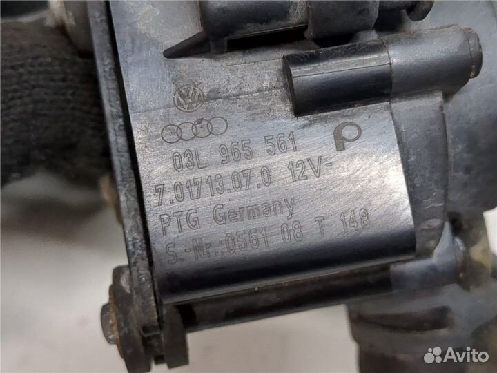 Насос водяной Audi A4 (B8), 2008