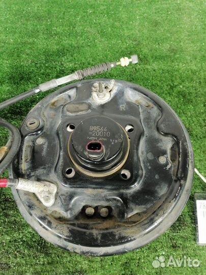 Ступица задняя правая Toyota Prius NHW20 1nzfxe