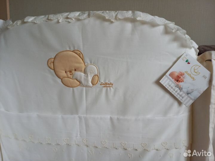 Бортики в кроватку