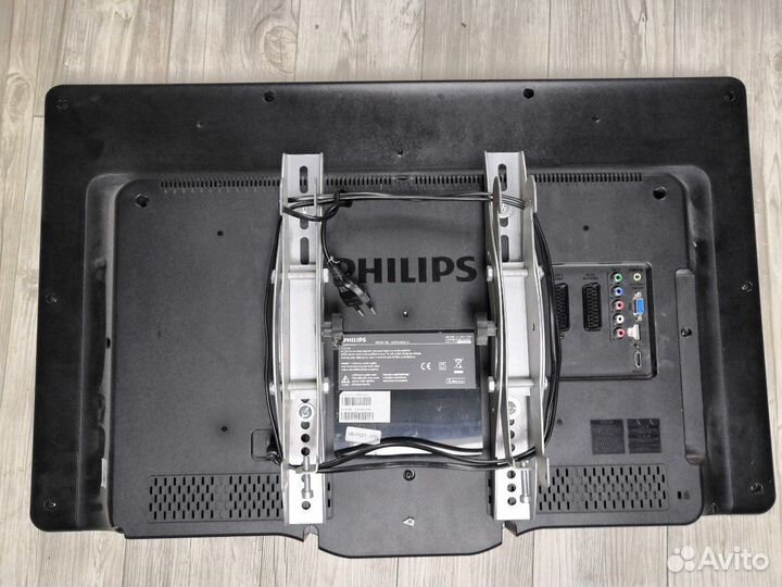 Телевизор Philips 32