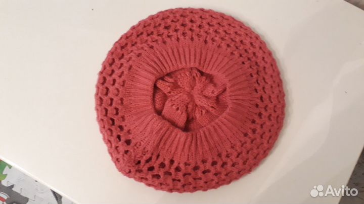 Женский берет