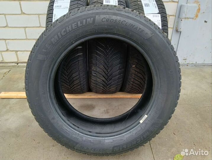 Michelin CrossClimate 2 205/55 R16 94V