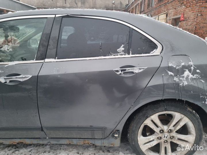 Дверь задняя левая Honda Accord