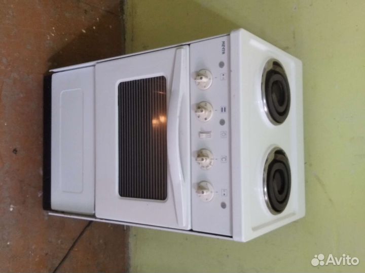 Плита электрическая бу 50х85 чистая рабет отлично