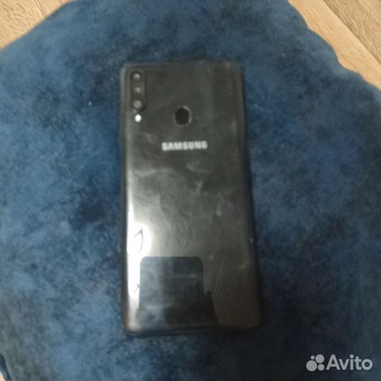 Samsung Galaxy A20s, 2/32 ГБ