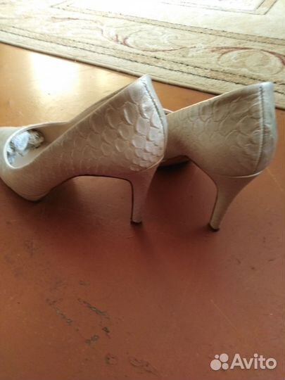 Туфли женские