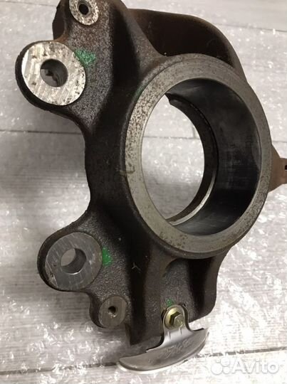 Кулак передний(новый) 21мм