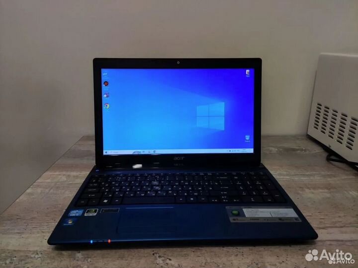 Ноутбук Acer Intel Core i3, gt 540M, 8гб, SSD+HDD