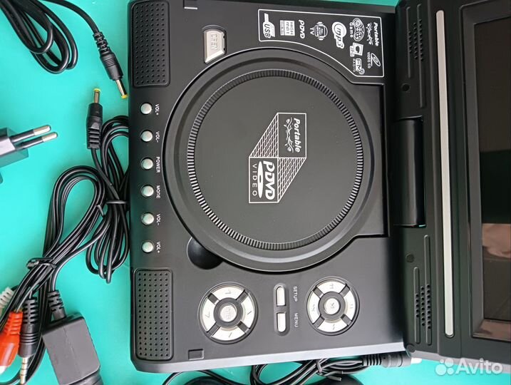 Портативный видеопроигрыватель