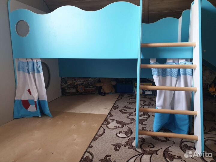 Детская кровать чердак