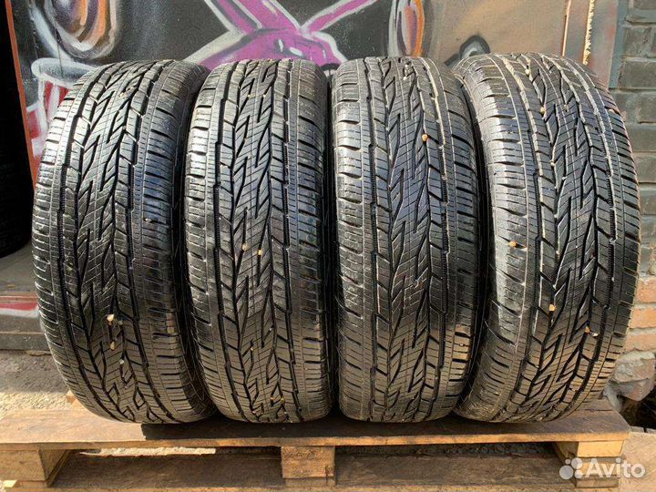 Continental ContiCrossContact LX2 215/65 R16