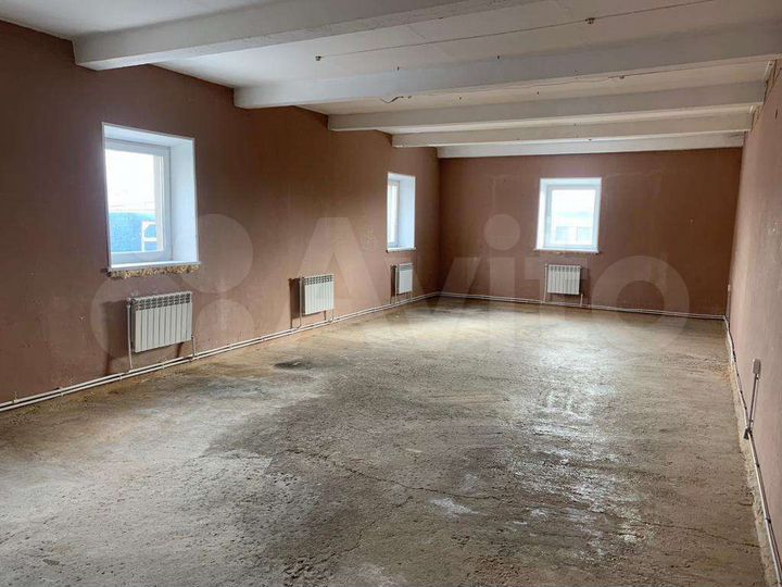 Свободного назначения, 70 м²