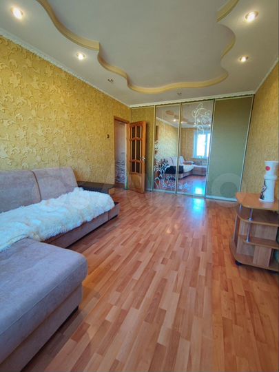 2-к. квартира, 54,1 м², 10/10 эт.