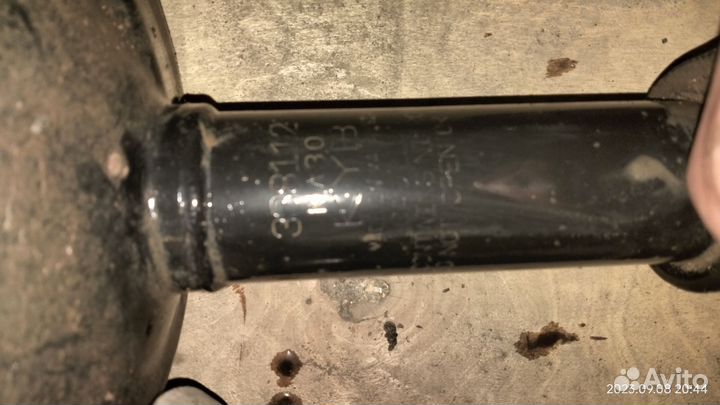 Стойки передние Logan