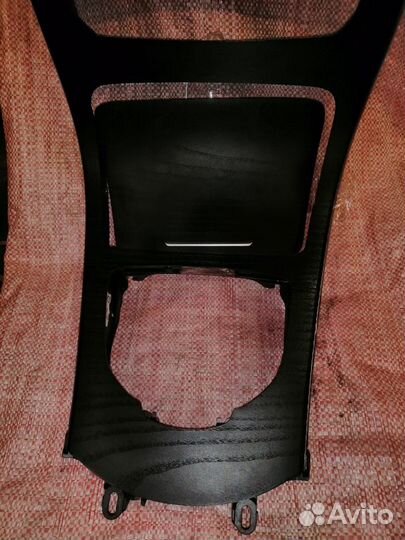 Mercedes GLC X 253 Панель центральной консоли