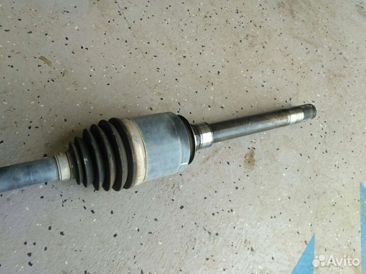 Привод передний правый Mercedes GLE 166 GLE 400