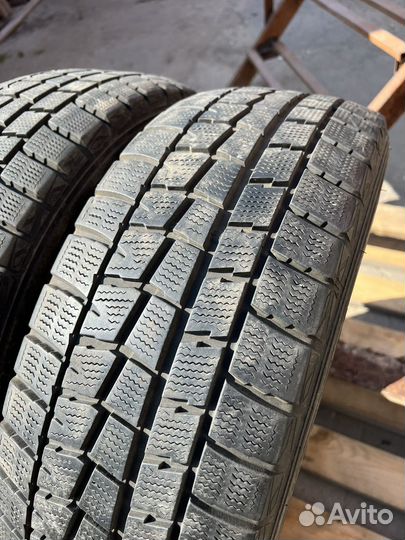Dunlop SP Winter Maxx WM01 215/60 R17
