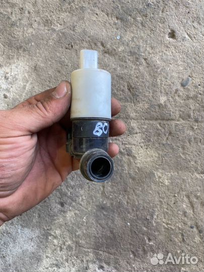 Моторчик омывателя Peugeot 308