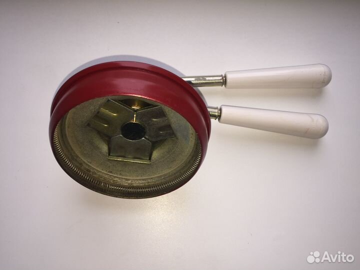 Закаточная машина для стеклянных банок пзб.Новая