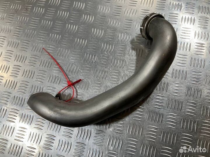 Патрубок интеркулера Mercedes-Benz S-Класс