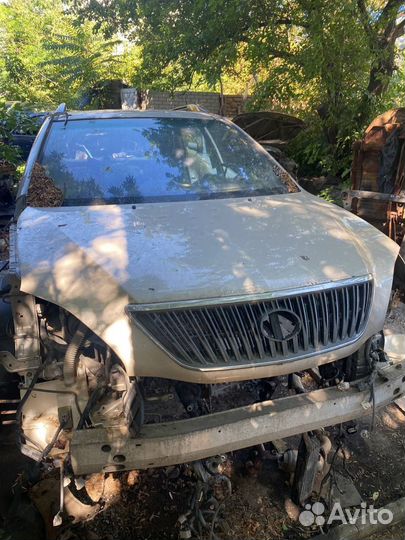 В разбор Lexus RX