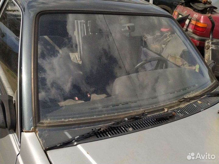 Стекло лобовое Opel Ascona