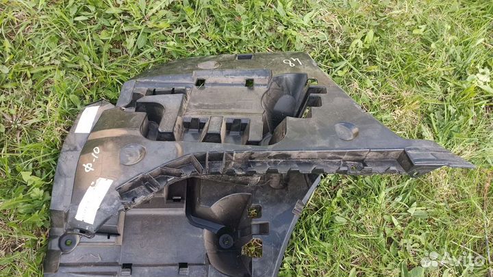 Крепление заднего бампера правое BMW f10