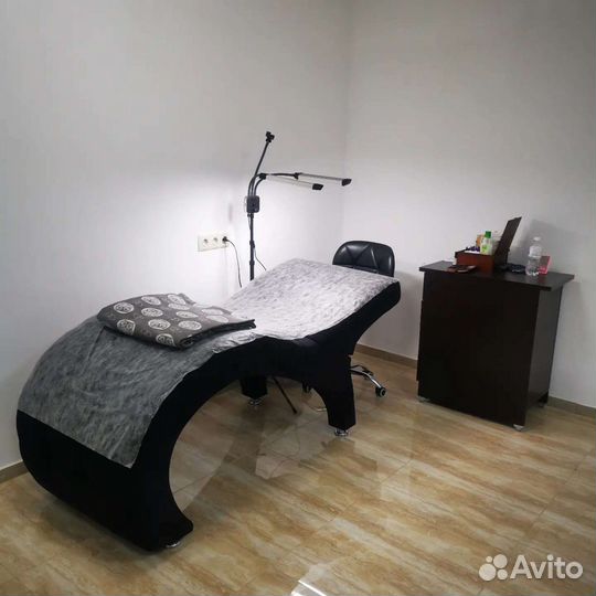 Сдаю рабочее место(ресницы,косметолог, перманент)