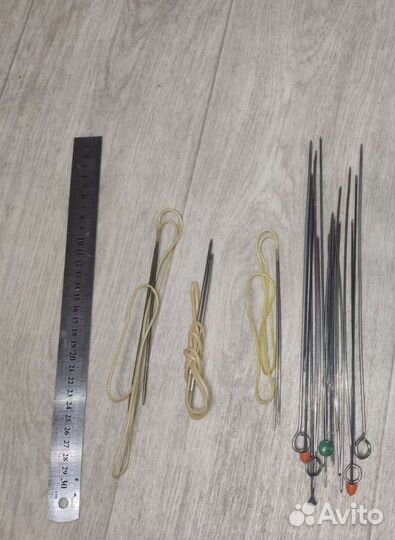 Инструменты для работы с кожей, веретено, кожа