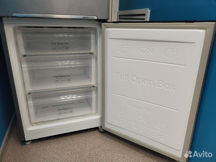 Холодильник samsung