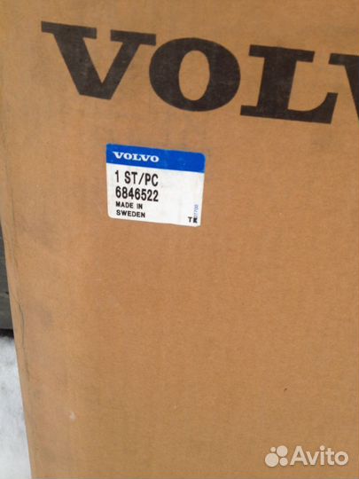 Форточка кузова Volvo 850 задняя правая 6846522