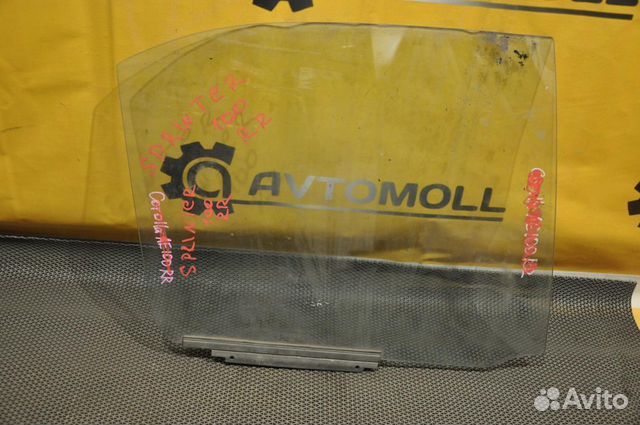 Стекло двери заднее правое toyota sprinter AE100